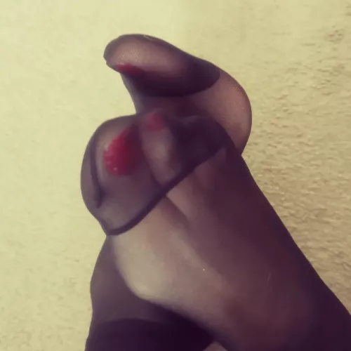 Red nail polish, black tights. My favourite combination