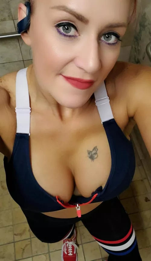 Selfie before workout