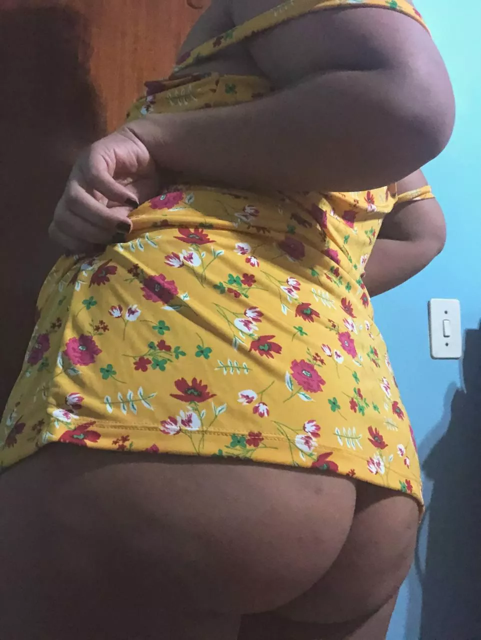 [Selling] Let me be your christmas fantasy [pic] [vid] [gfe] [cam] [sext] [call] [custom] ask for my prices on [kik]: callmemrsbabygirl or [sc]: themrsbabygirl (I verify) everything is on promotion