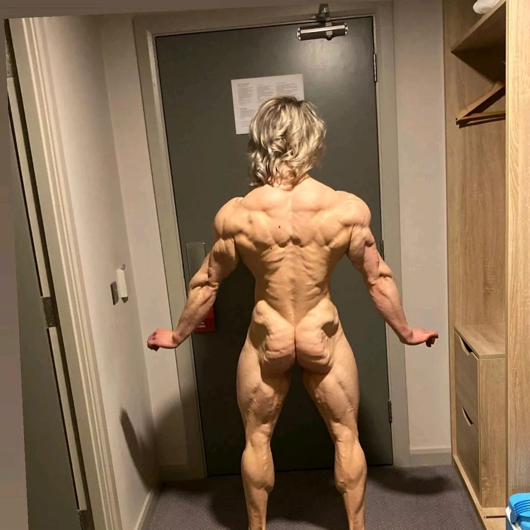 separation and 3D grainy, hard work dedication👑🦵🏻💪🏻🍑🛐😍