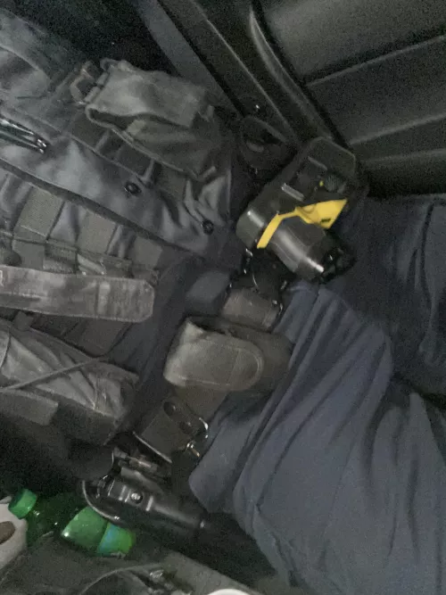 Slow night shift. Who’s up to keep my company??