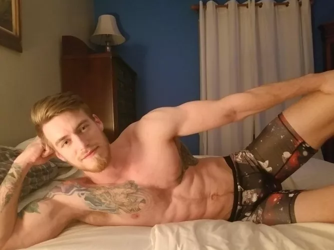 Someone wanna come lay down with me?