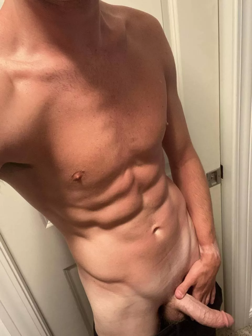 Tanlines and workouts (m)