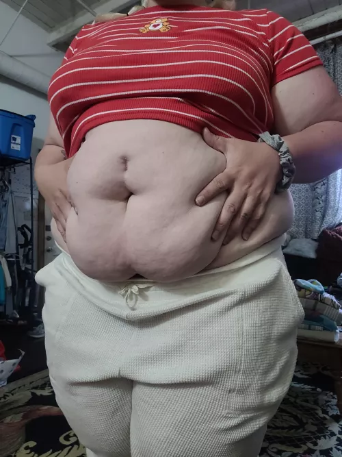 Think you could work around my tummy? 🙈😈