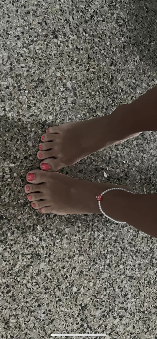 What’s first? 💋