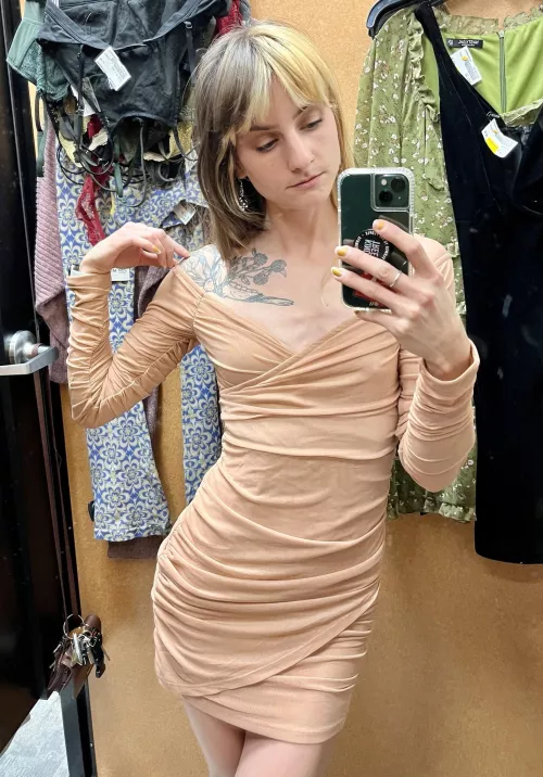 Wish I had a little more to fill out this dress