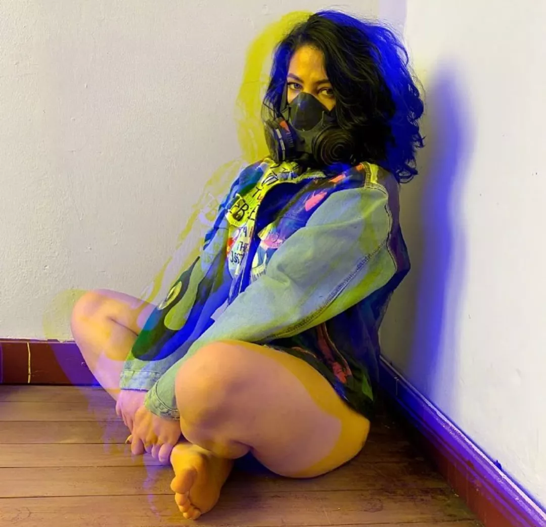 Would this outfit turn you on?