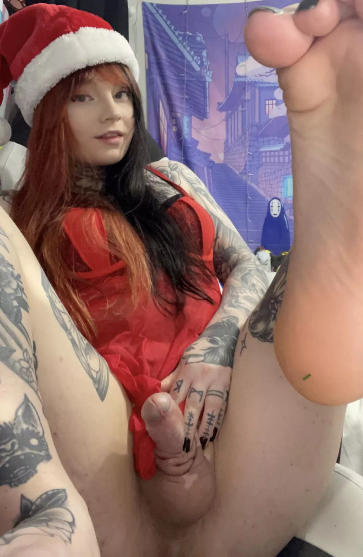 Would you kiss my cock under the mistletoe??