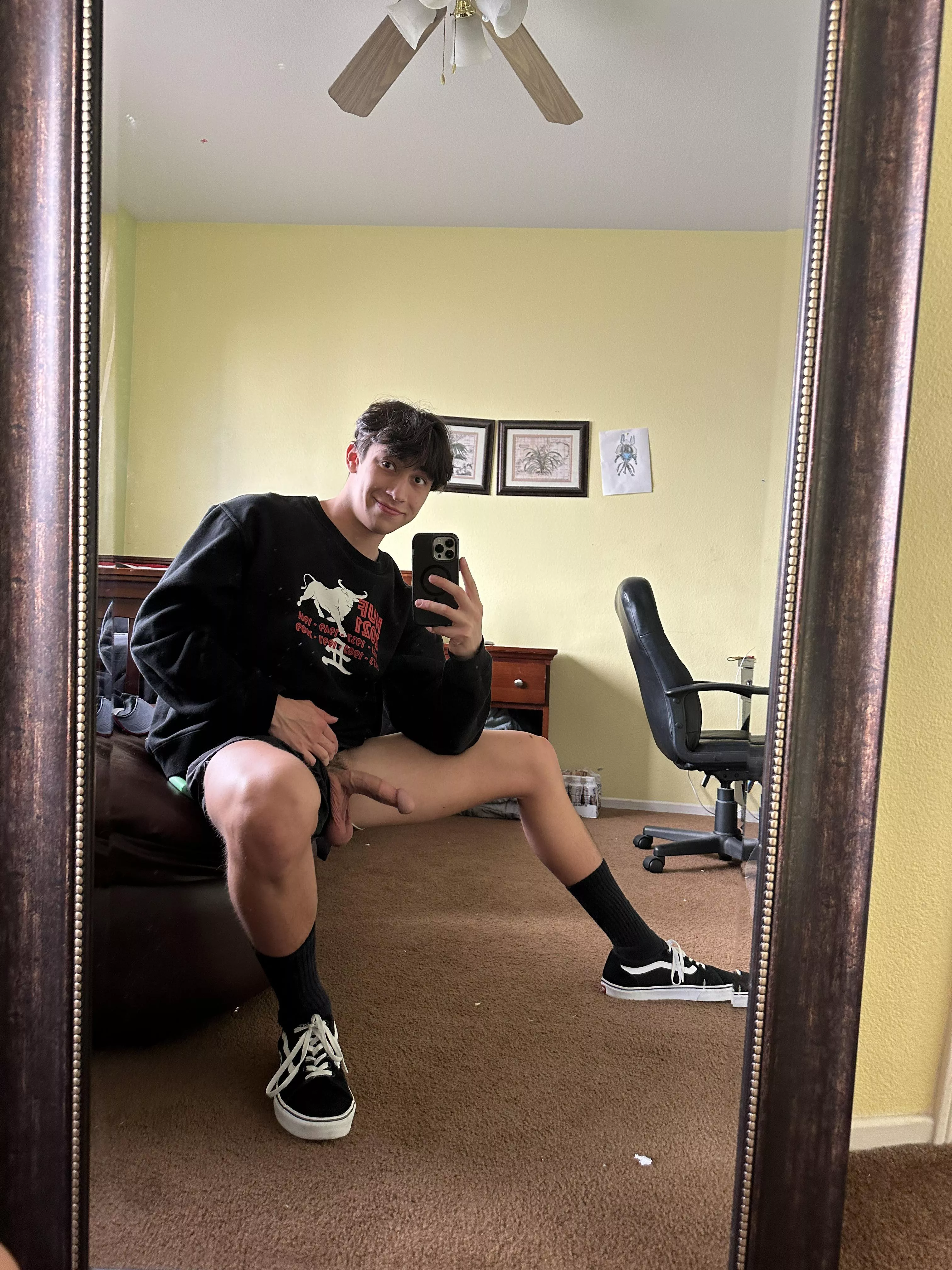 Would you suck me balls for me? 🥰 18