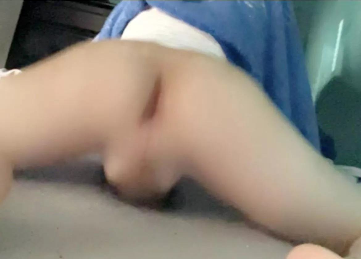 18 bottom need some dick asap snap nerisbuttum