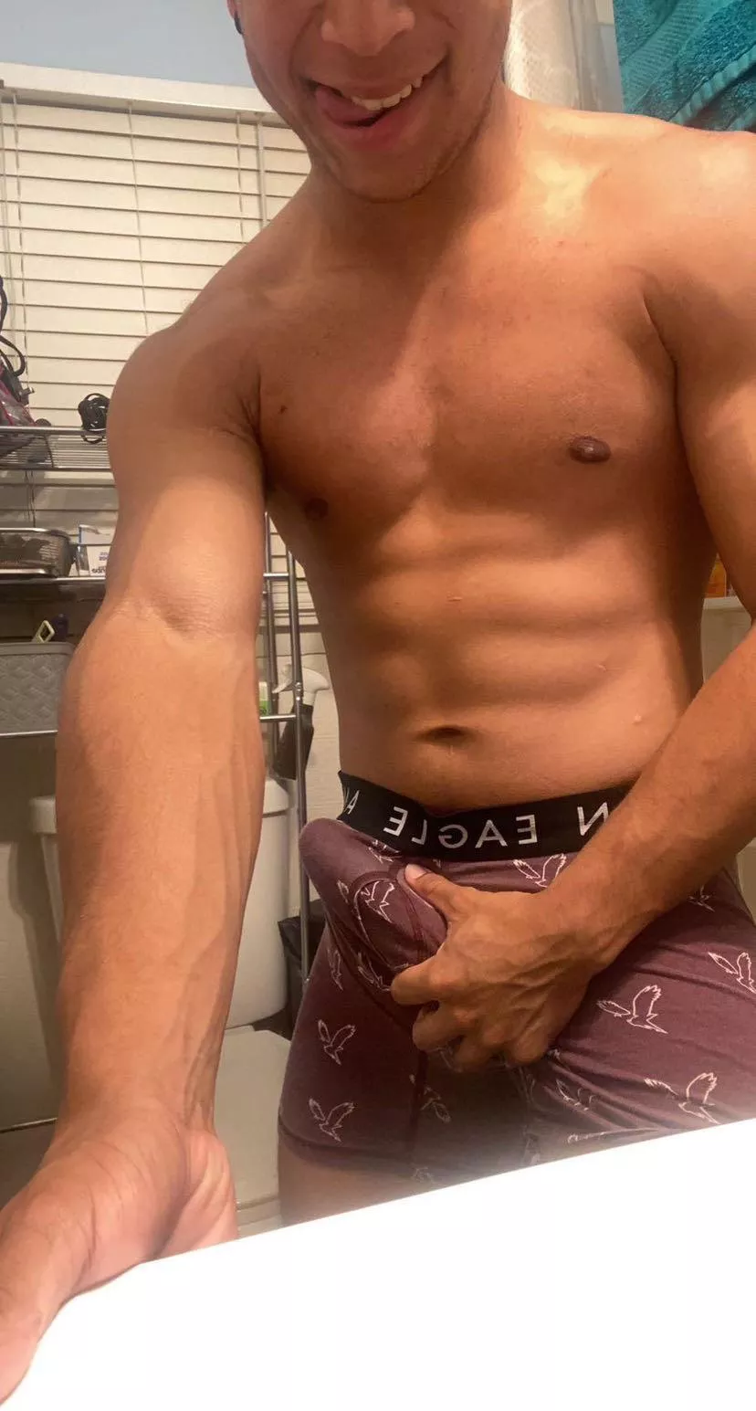 21(M) about to go workout on this cold evening