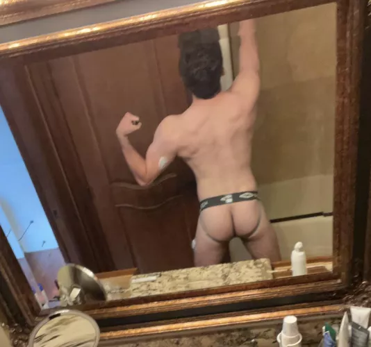 [23] love showing off