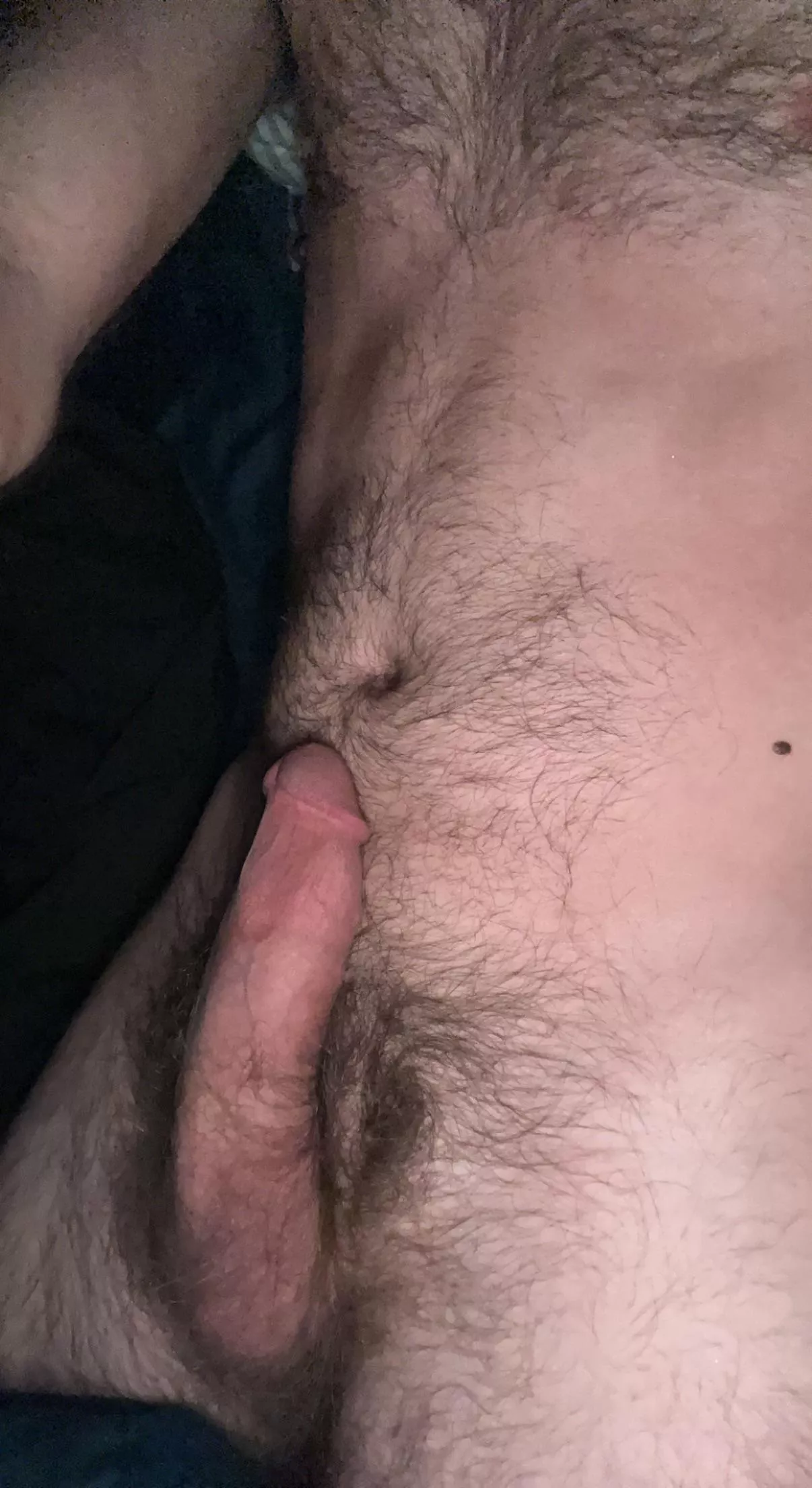 (33) woke up like this. Need some masc bros to stroke with. HMU