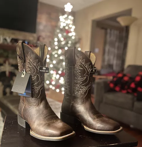 Are they worth the $160? Can’t find much info Rank. 45