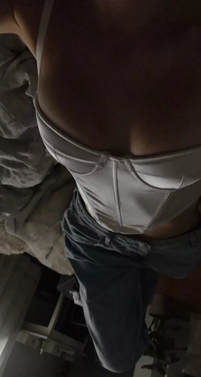 Can I call you daddy while you fuck me ?