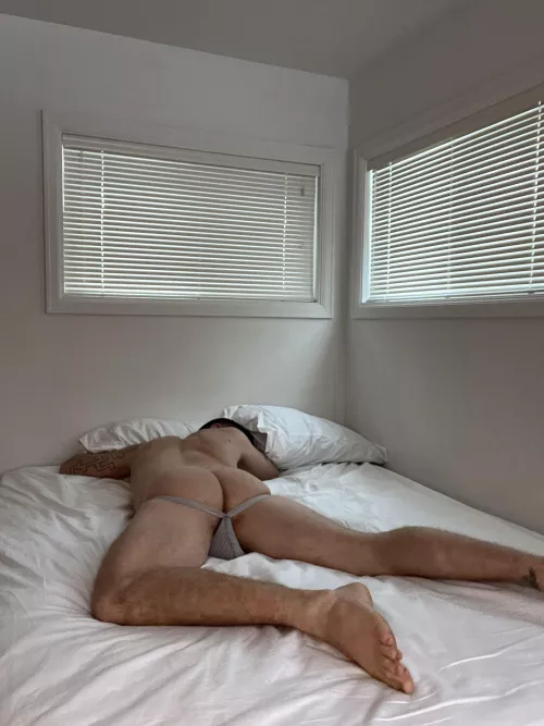 Can I sleep over like this? (27)