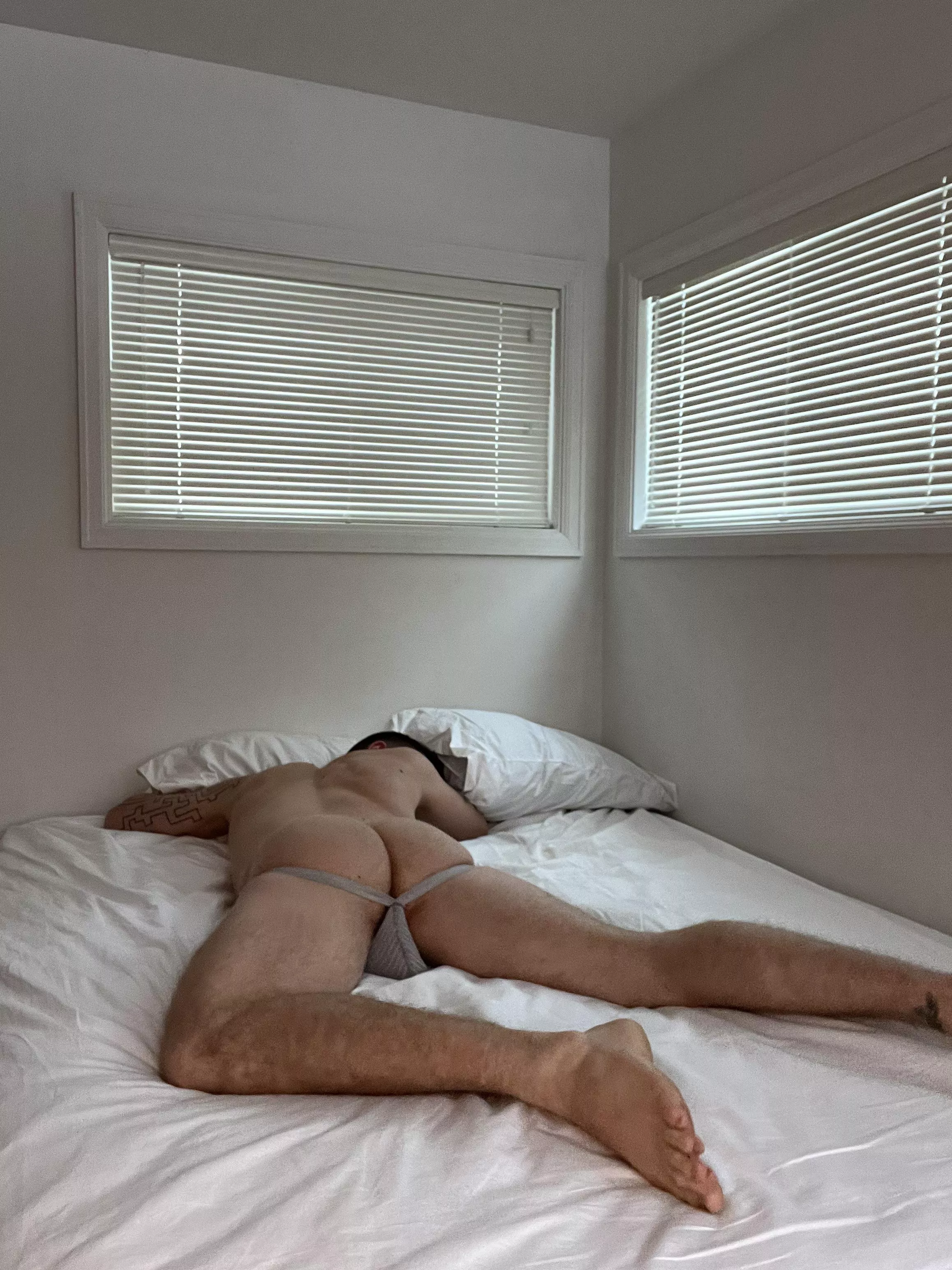 Can I sleep over like this? (27)