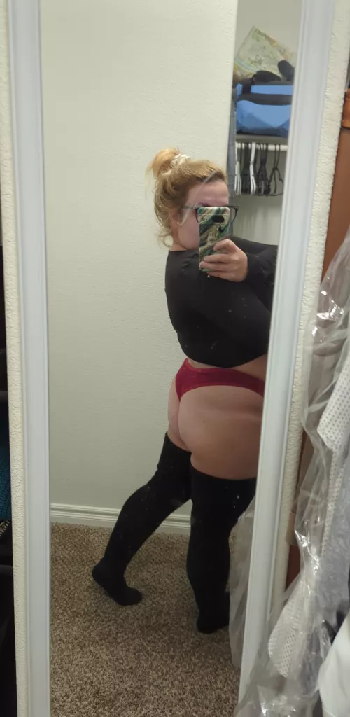 casual selfie after a long gaming sesh