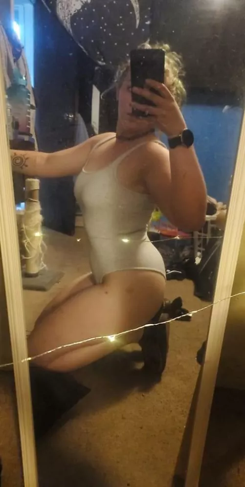 Cum fill up this body for my hubby