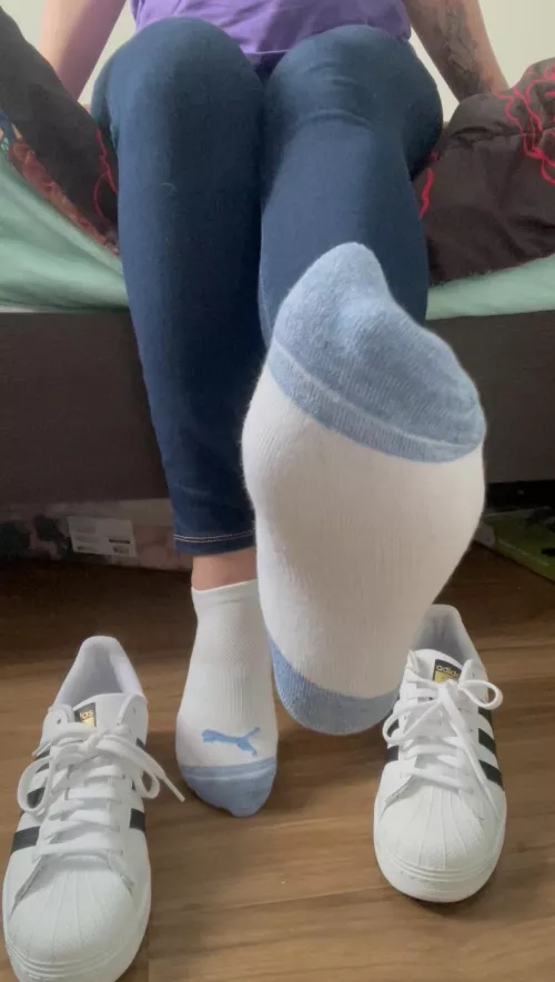 Deep breathe my sock, I’ve been in them all day 😋