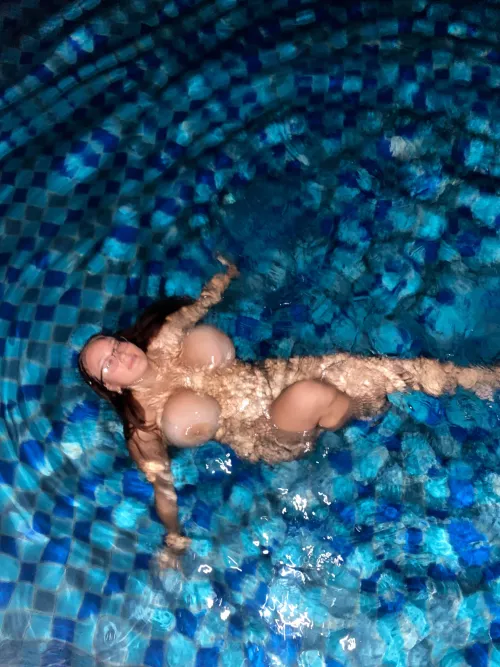 Do you like my favorite swimsuit? [Image]