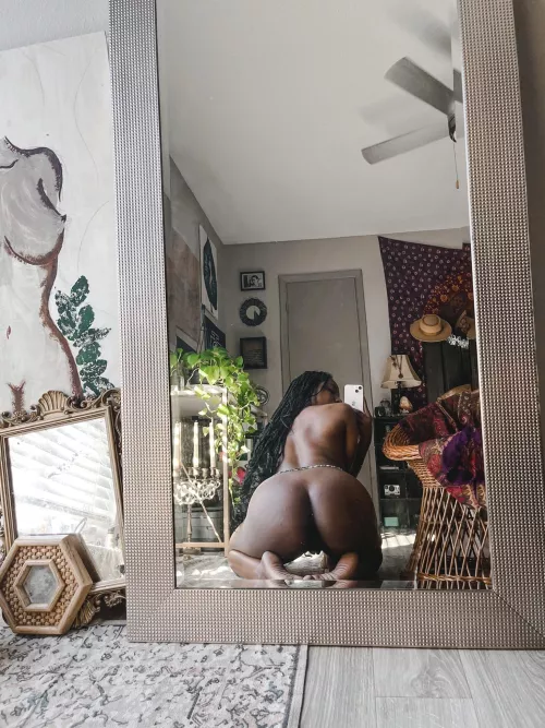 [F] POV: I send this to you while you're at work.