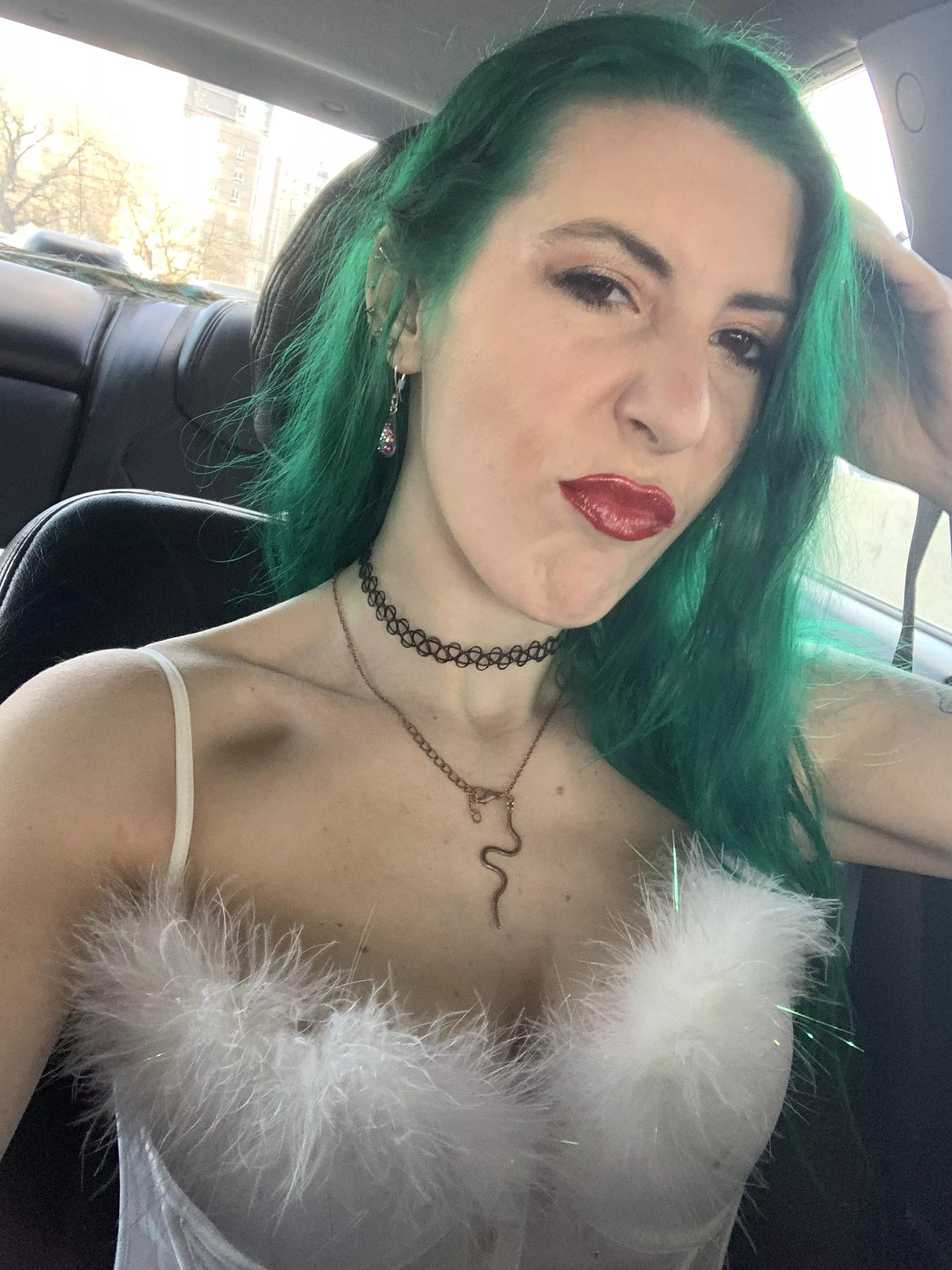 For those with a glossy lip fetish