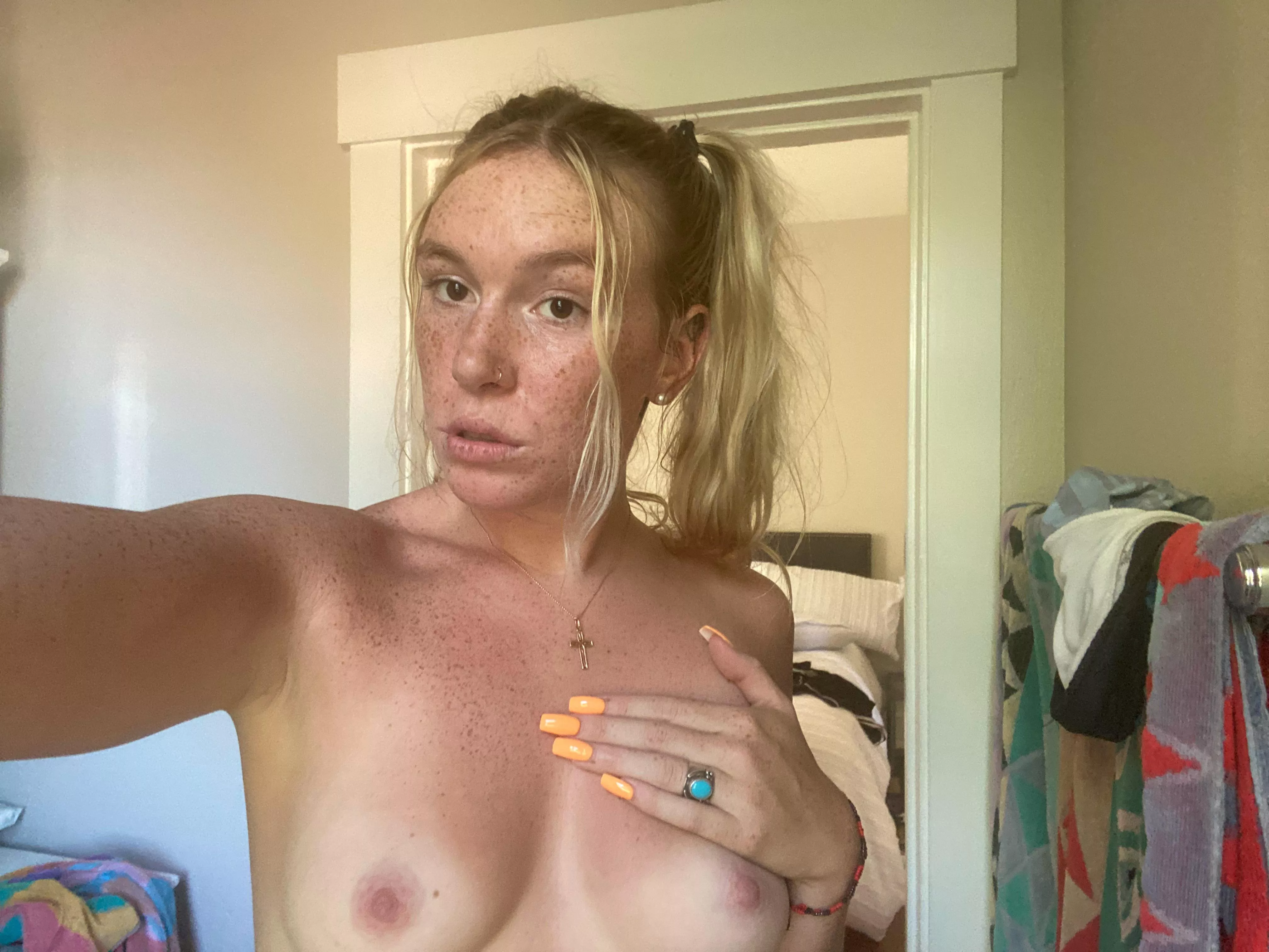 freckled and speckled ✨