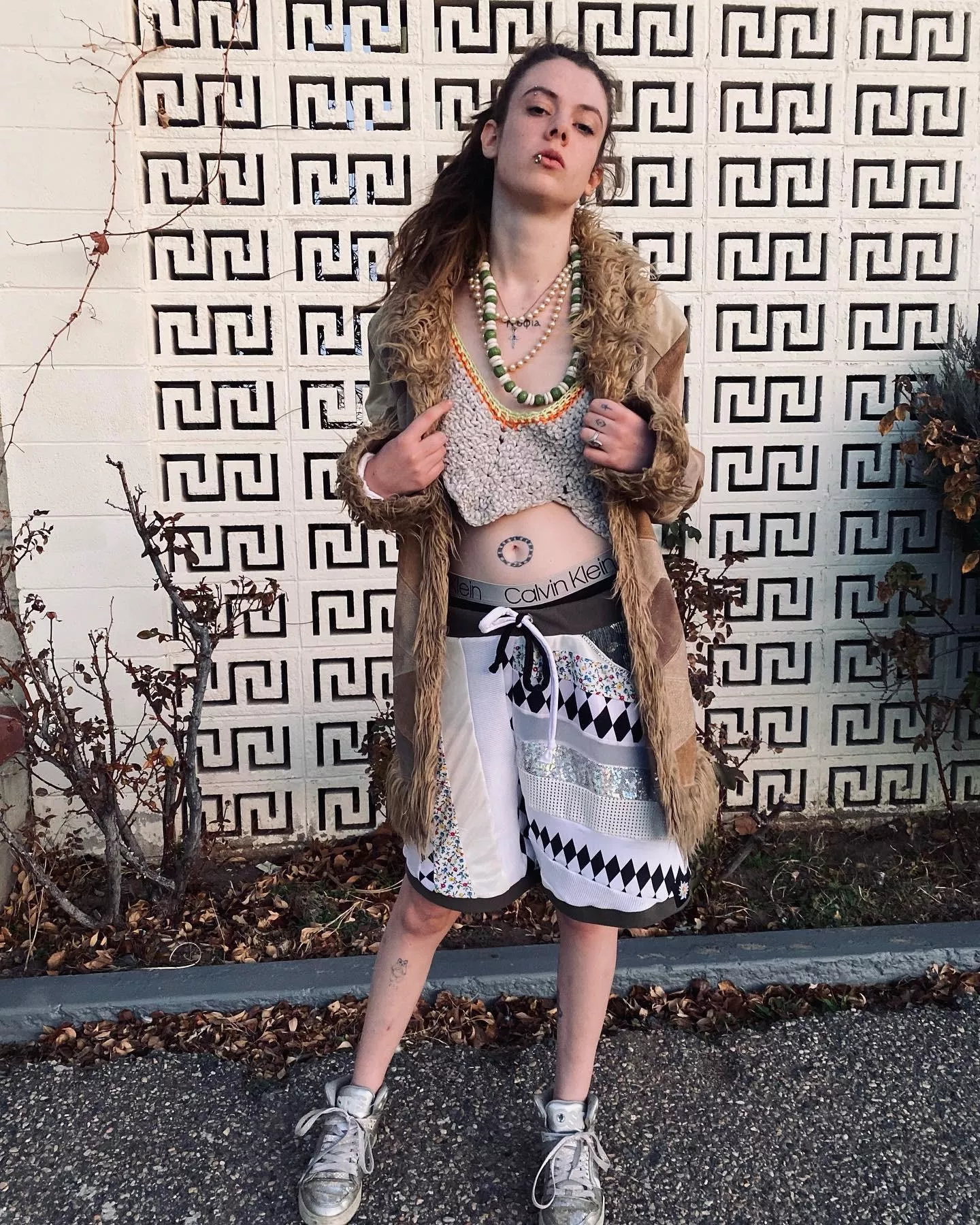 Get down on your knees and show Daddy what a good little bitch you are. [domme]