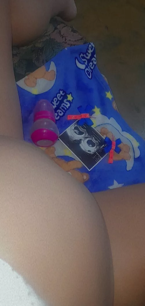 girl 😍 pregnant looking for sugar daddy