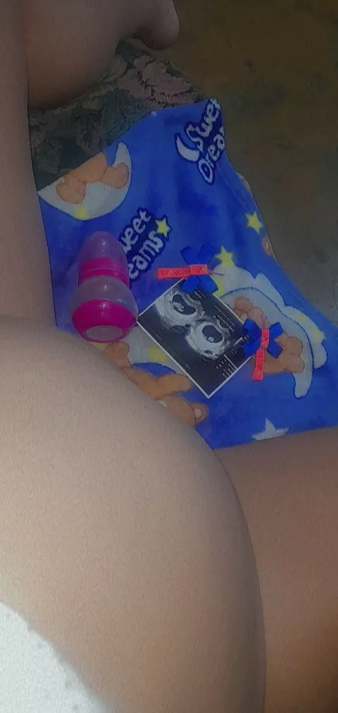 girl 😍 pregnant looking for sugar daddy