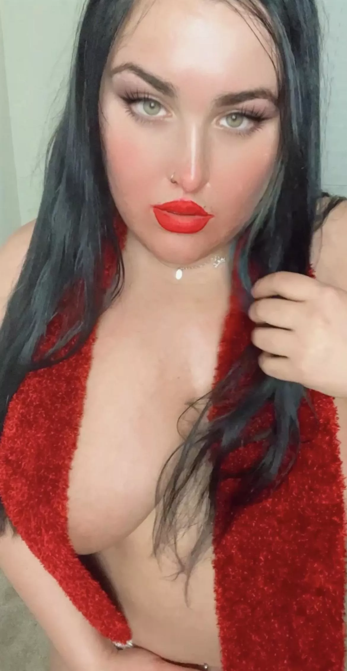 Give me a white christmas glaze please💦😄