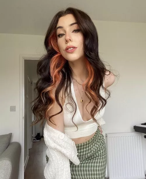 Giving off a come fuck me vibe