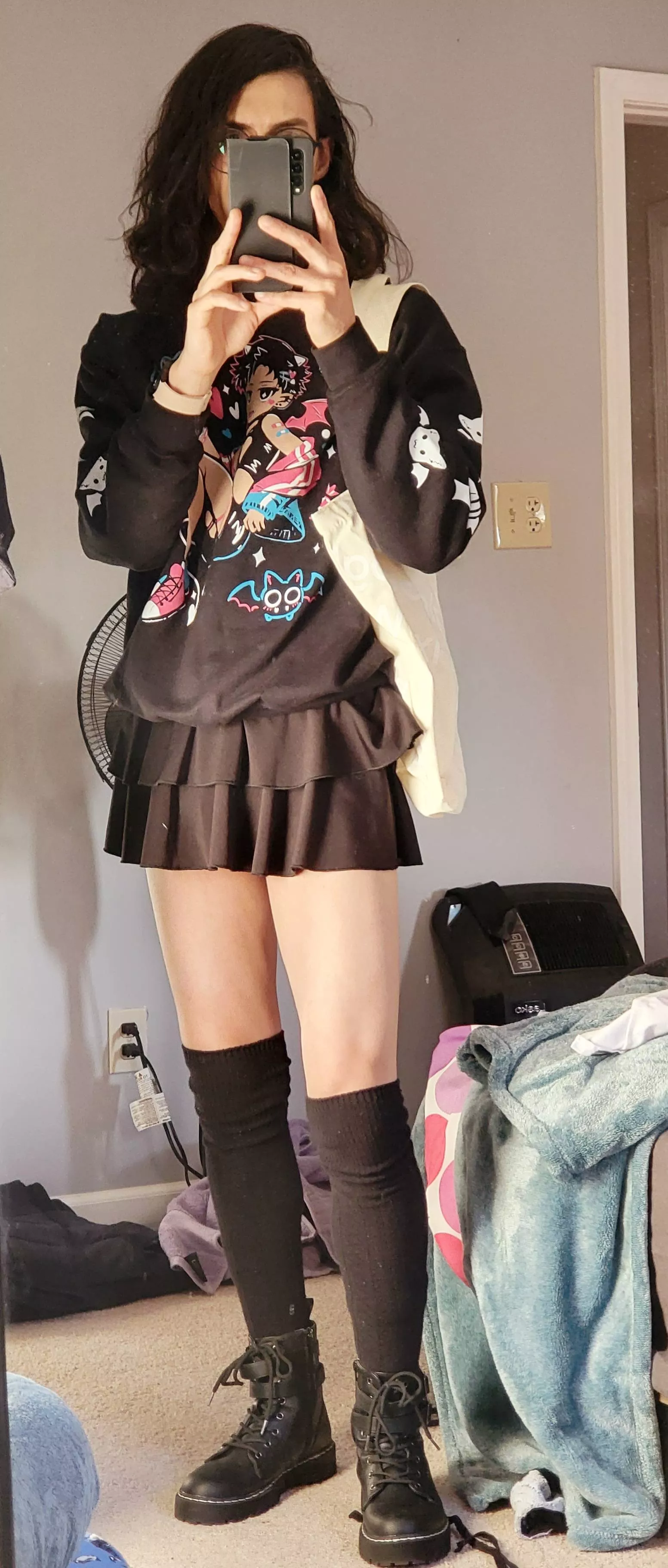 Henlo! First time posting and nervous!