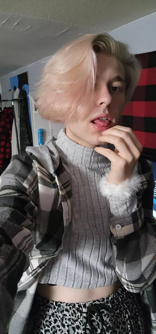 Hey, good evening to YOU!! ❣️💋