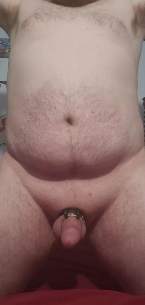 How does this BHM man look tonight? I love my new cock ring 😋