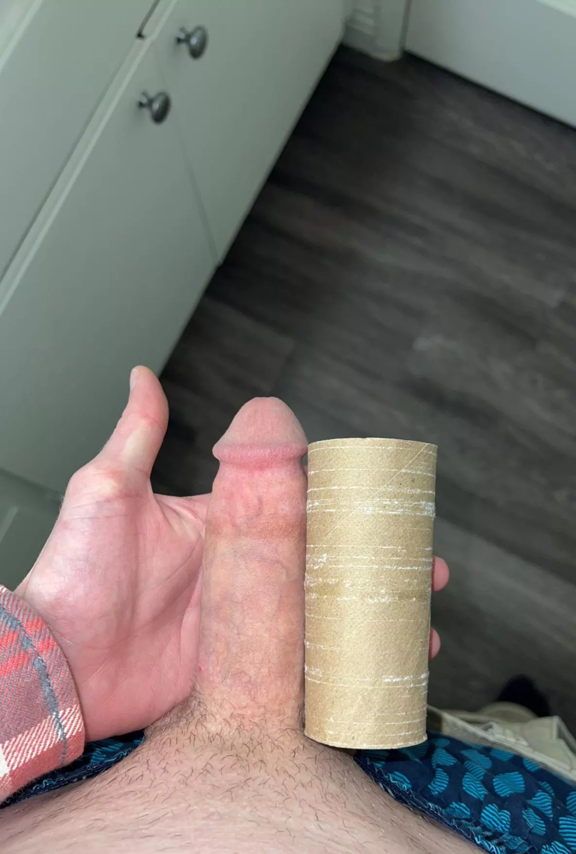 I bet you can't even beat my cock 😈