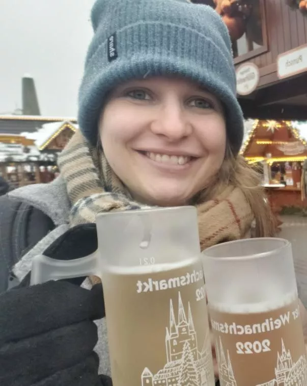 I don’t know why but I suddenly want to fuck her