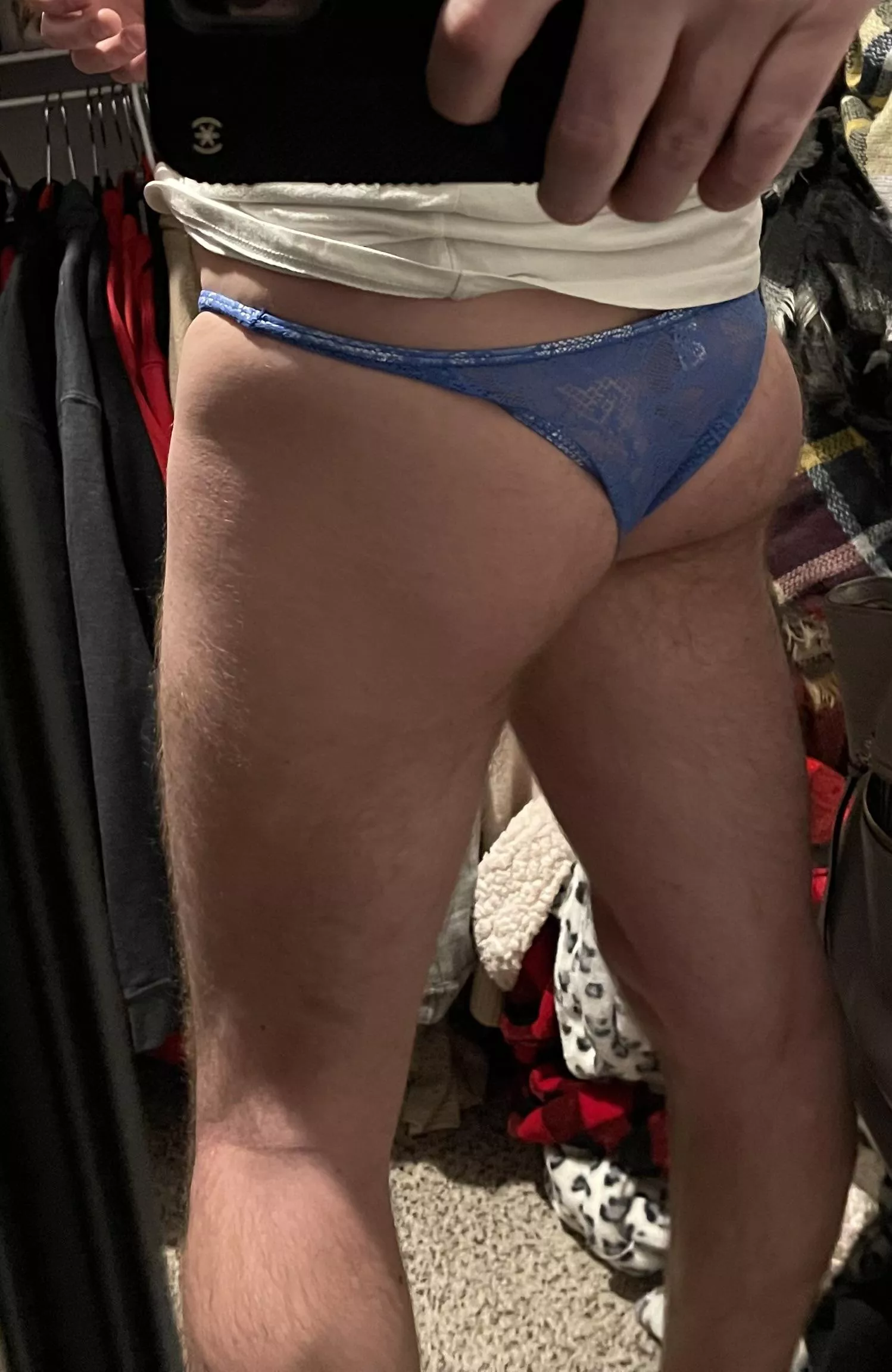 I have the hardest time taking a good booty pic