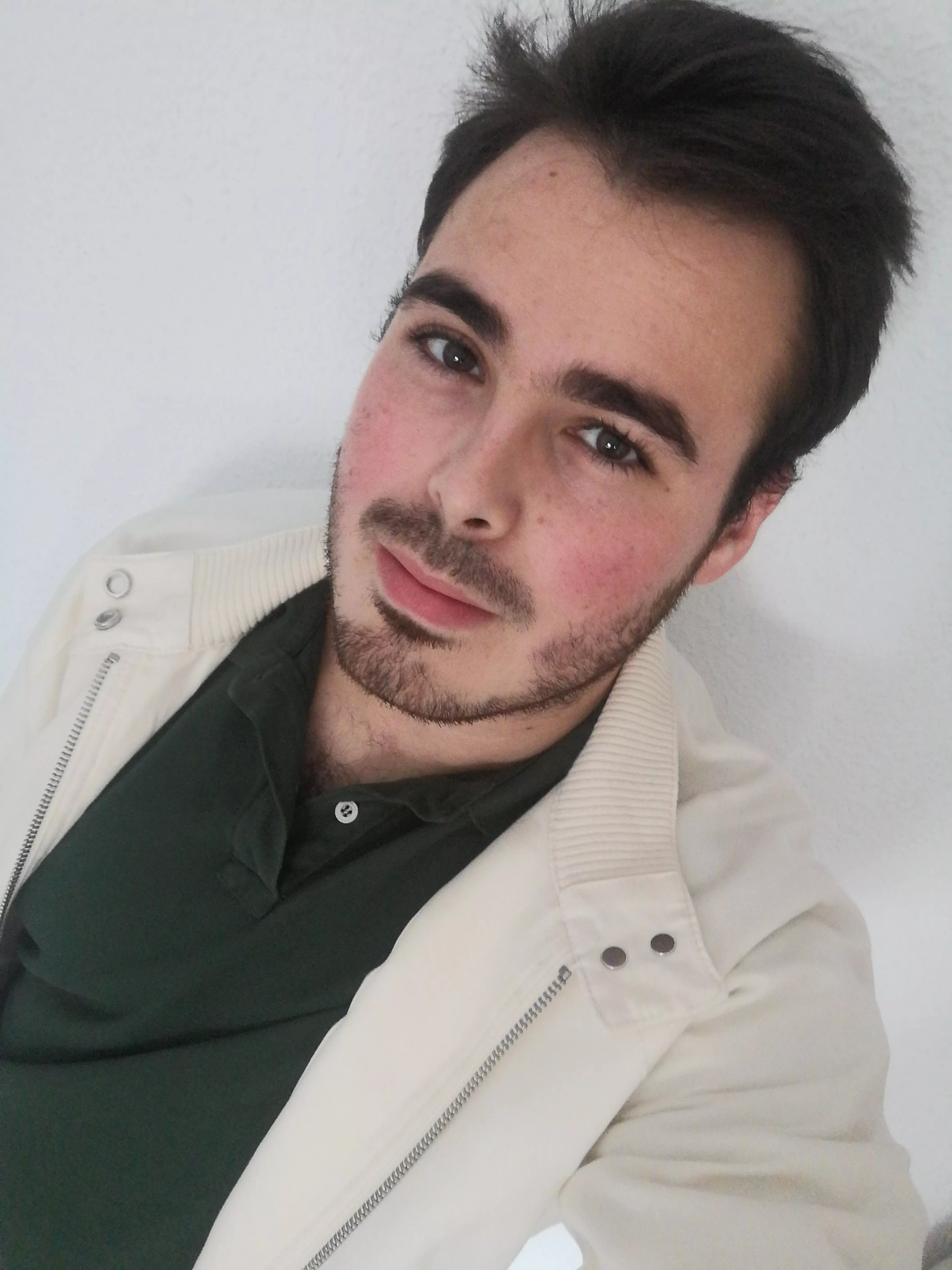 I think that I need a haircut 🙄