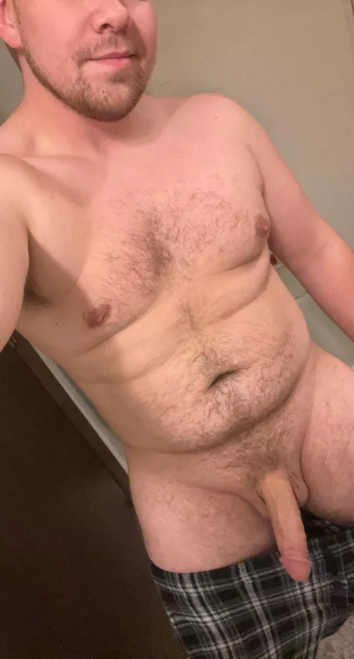 I would love to help you warm up from this cold 😏