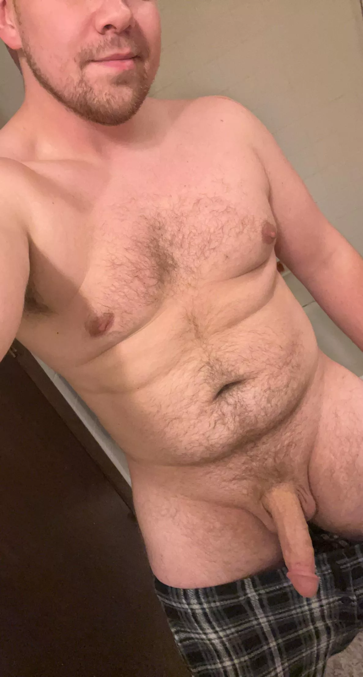 I would love to help you warm up from this cold 😏