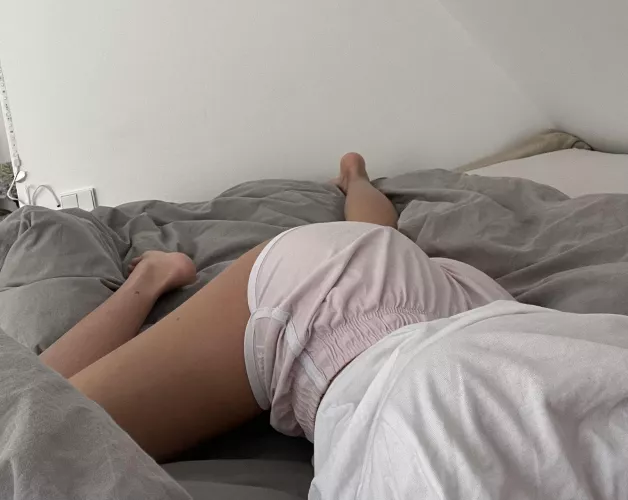 I’m small but can take a big cock