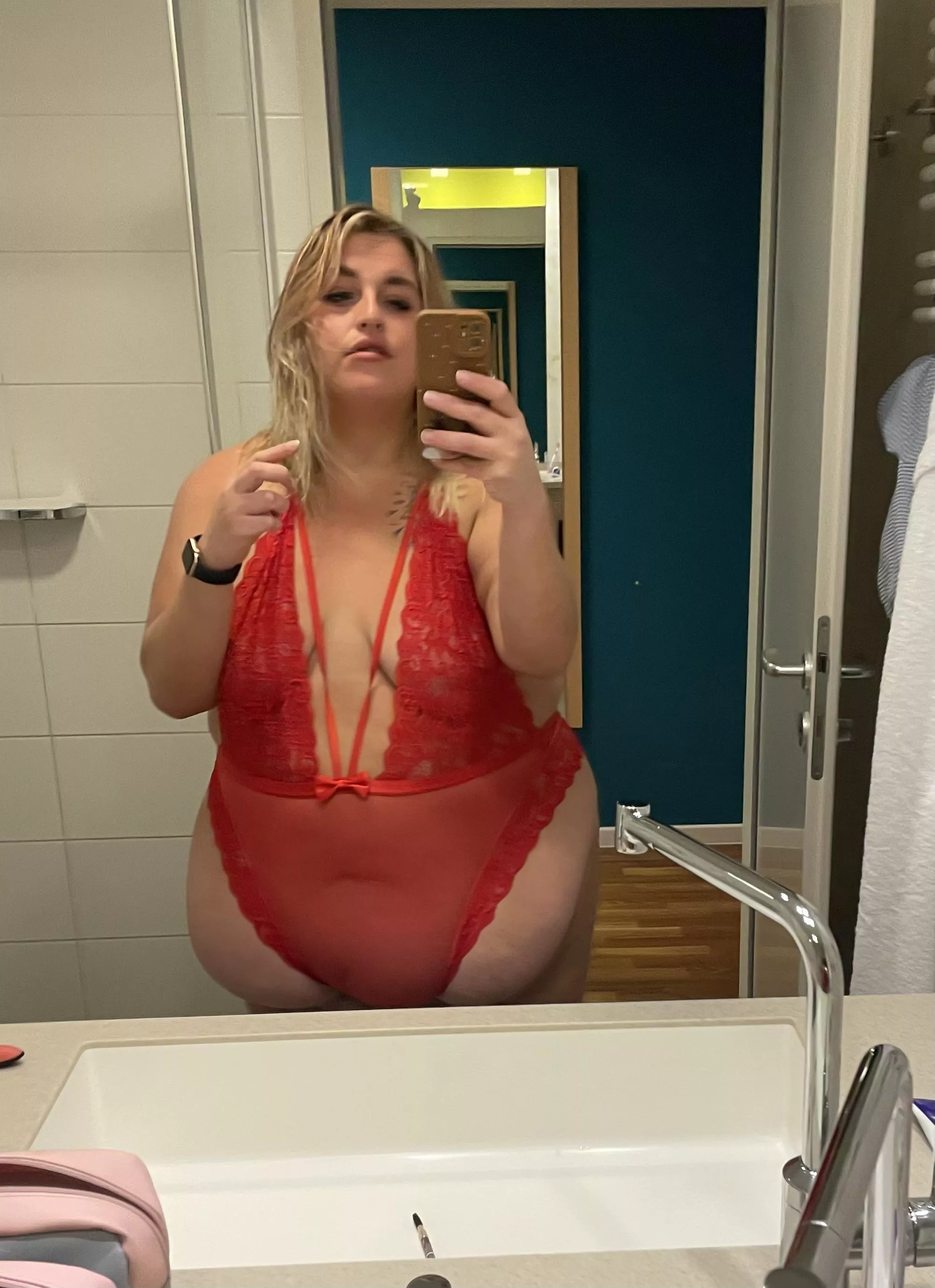 I’m waiting for you… where are u ? ☹️