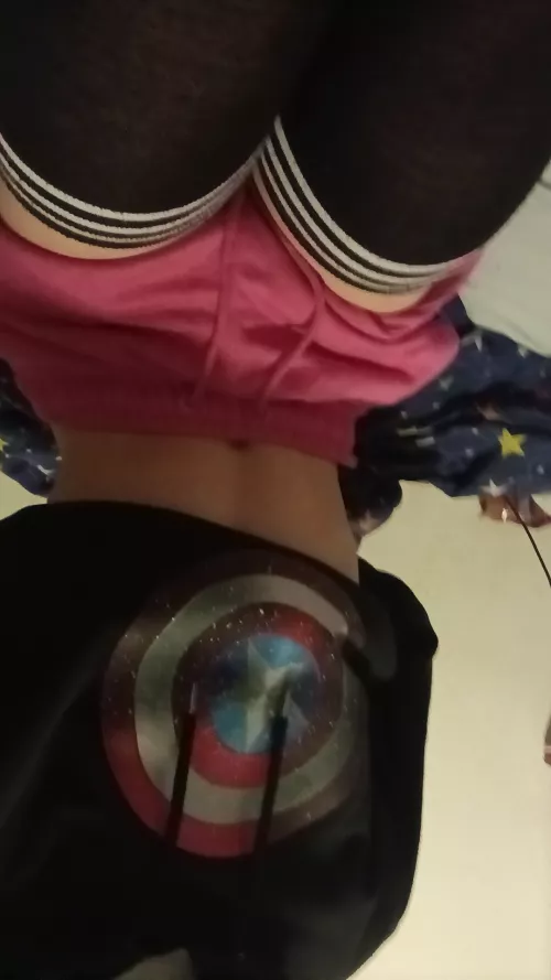 j-just sweepy at 1am :3