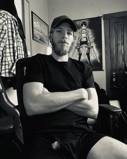 Just Arrived - In Search of Photo “Tips”