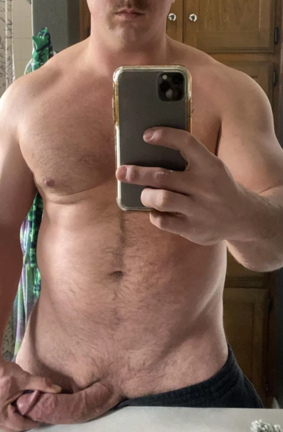 Let daddy stretch out that wet little pussy😈 [36]