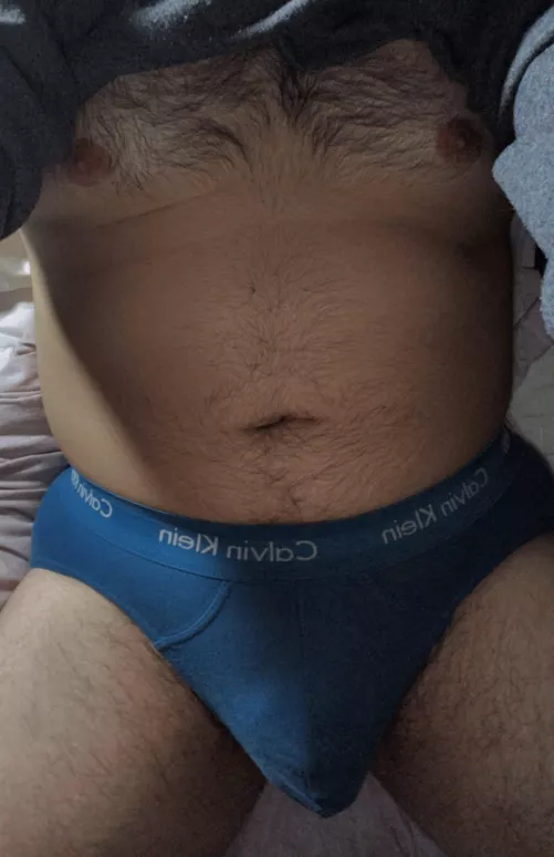 looking extra beefy in this one 💪🐻