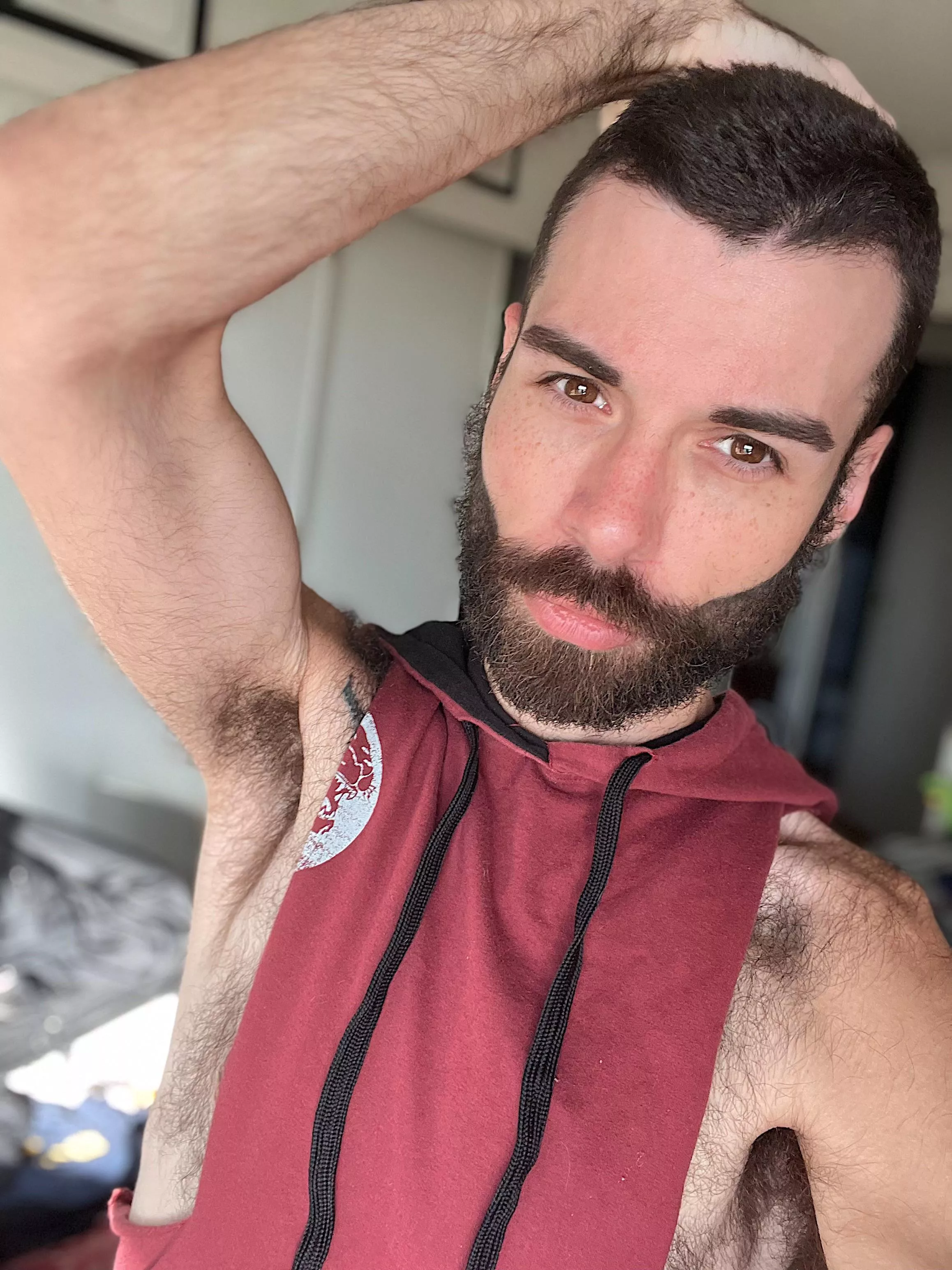 Looking for my DPS dad to hard pocket in Overwatch