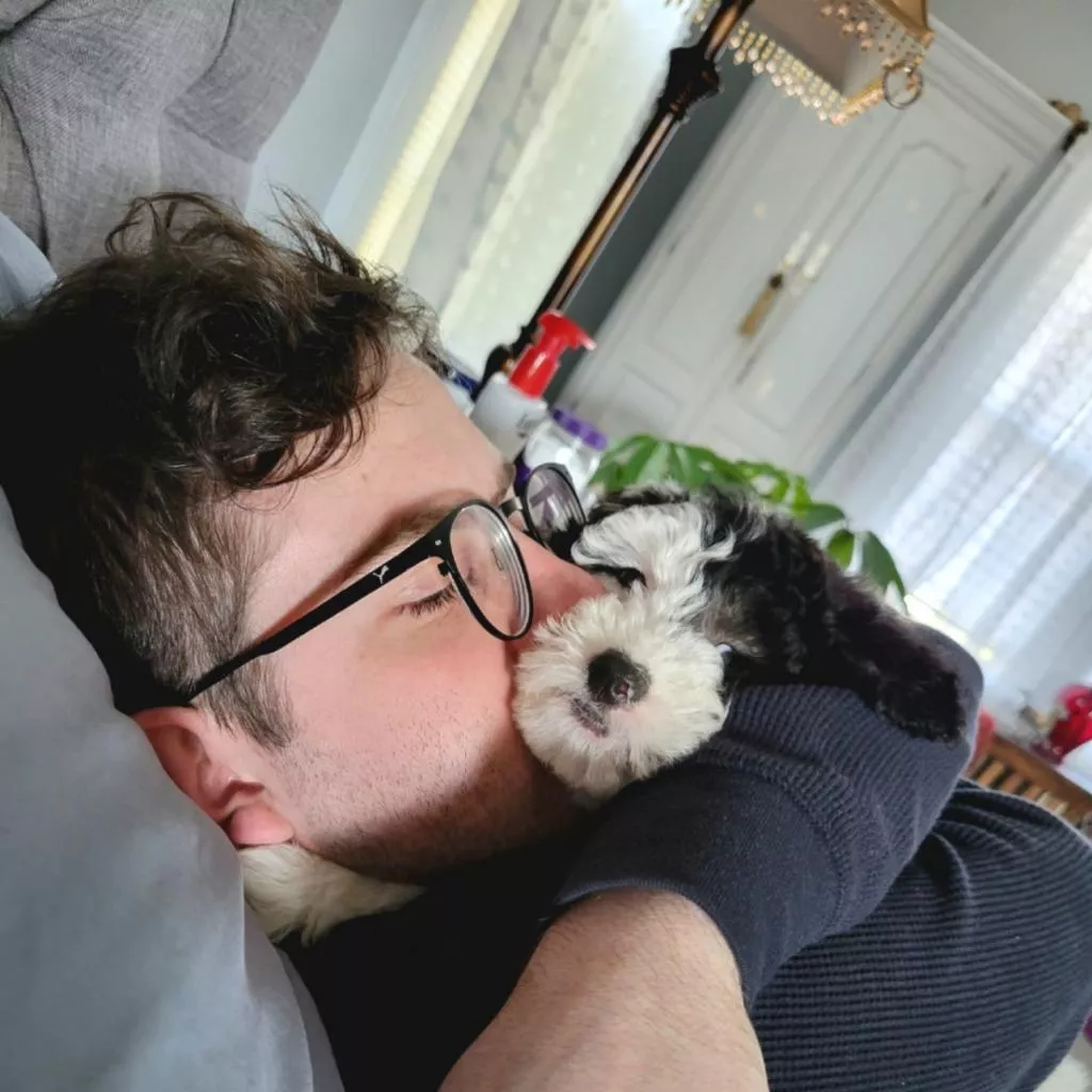 [M4F] North Jersey Essex county pretty submissive boy looking for a cuckquean. See comments. ~